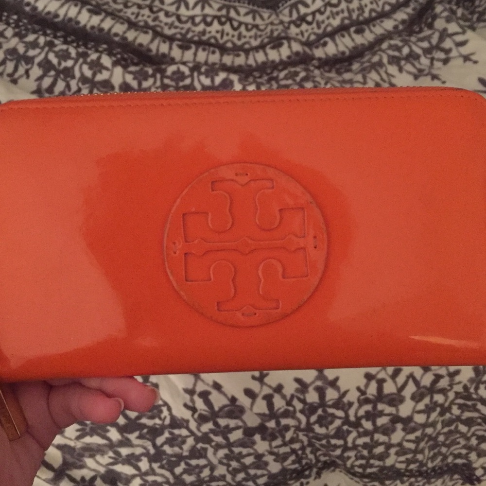 Tory Burch orange patent leather wallet